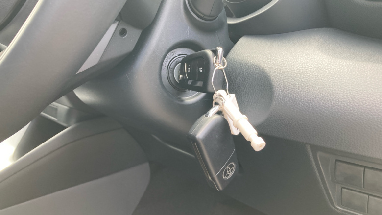 Toyota Yaris 1.5 Hybrid Design 5dr CVT Hybrid Hatchback
